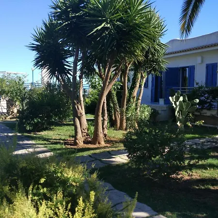 Conca Del Faro Bed and Breakfast