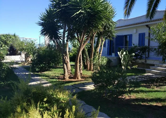 Conca Del Faro לינה וארוחת בוקר